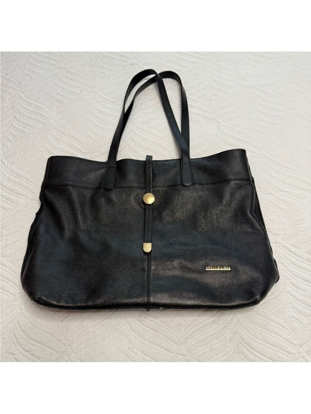 Stella & Max Women’s Black Leather Tote Bag.